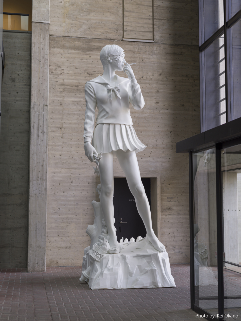 Torch of Desire -52nd Star(仮設のモニュメント1)2020 – 小谷元彦